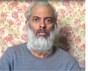 El Padre Tom Uzhunnalil en momentos de su secuestro